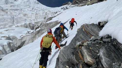 La traversee du Rolwaling et ascension du Parcharmo peak